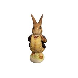 Beswick Beatrix Potter Mr Benjamin Bunny Figurine England Porcelain Pipe Maroon